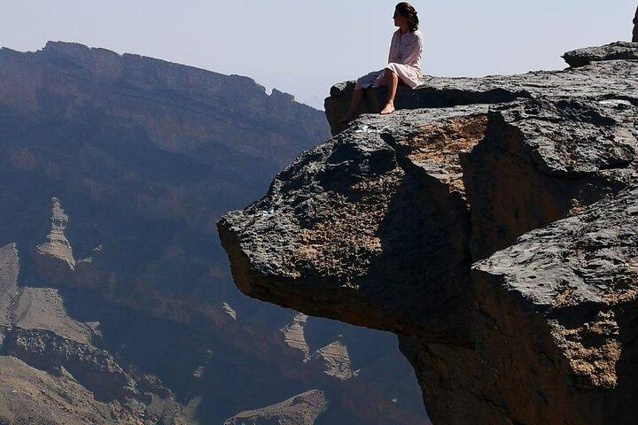 Nizwa Heritage & Jebel Shams Canyon – Private Tour from Muscat