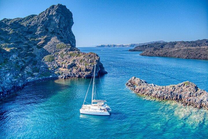 Deluxe Santorini Sailing with BBQ and Drinks Shared Tour