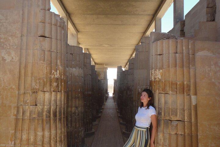 Giza Pyramids, Sphinx, Sakkara & Dahshur Private Day Tour