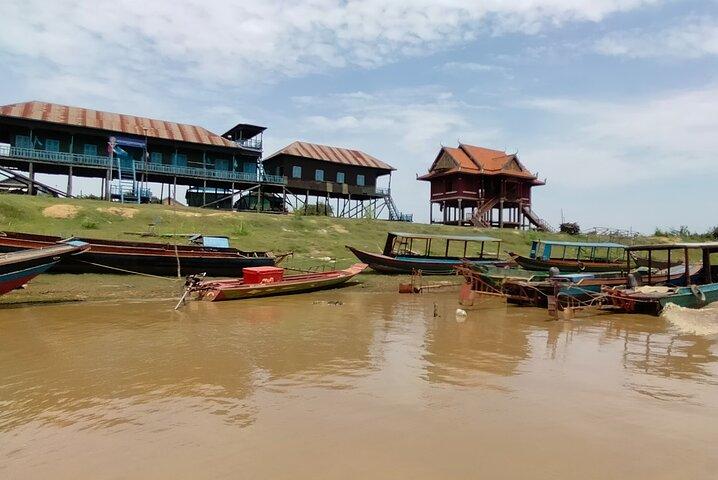 A Day Private Kompong Khleang Floating Village Tour & Tonle Sap