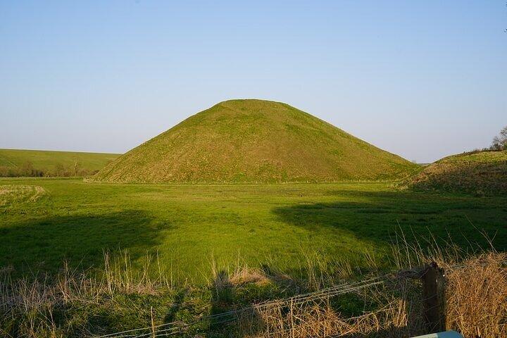 Prehistoric Britain: Ancient Caves, Stonehenge & Haunted Forest