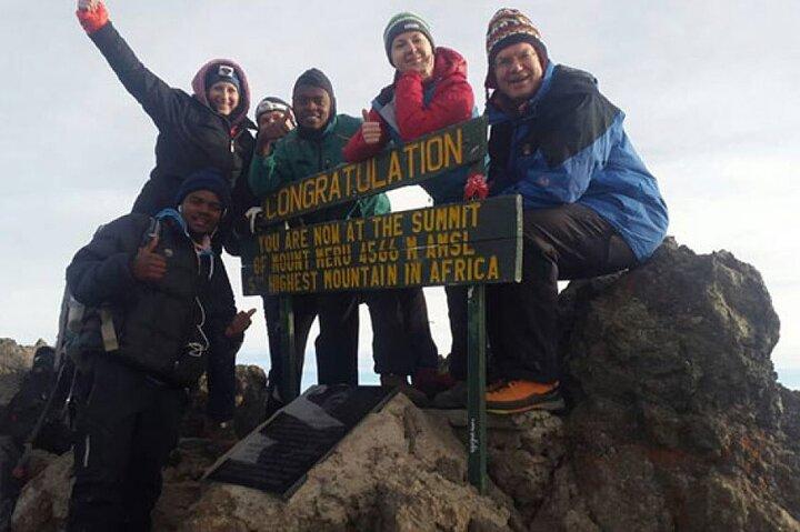 4 Days Mount Meru Private Trekking
