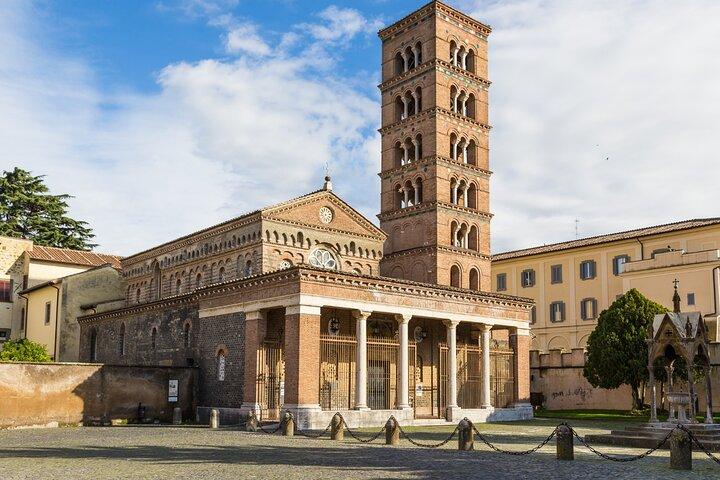 Hop-on-Hop-off Tour of the Castelli Romani from Rome - Tour 1