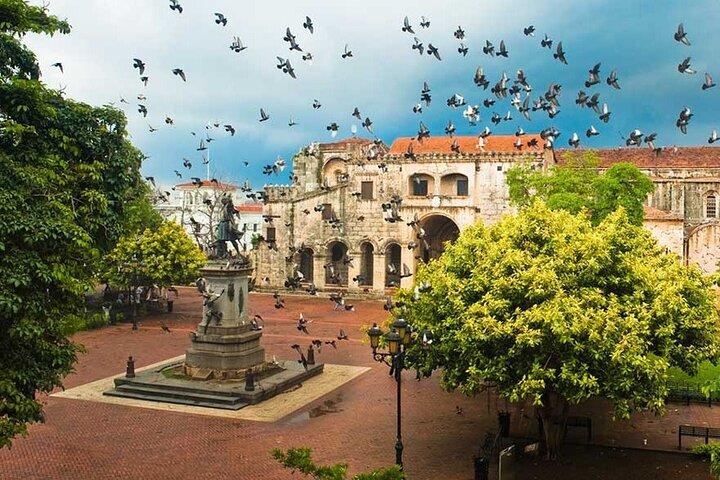 Full-Day Adventure Tour of Culture through Santo Domingo