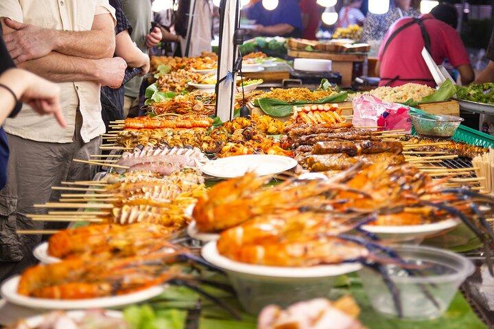Withlocal Cycle Hidden Old Bangkok and Food Tour (Half Day)