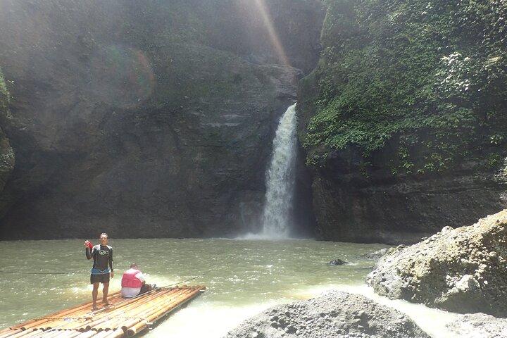 Full Day Tour to Tagaytay and Pagsanjan
