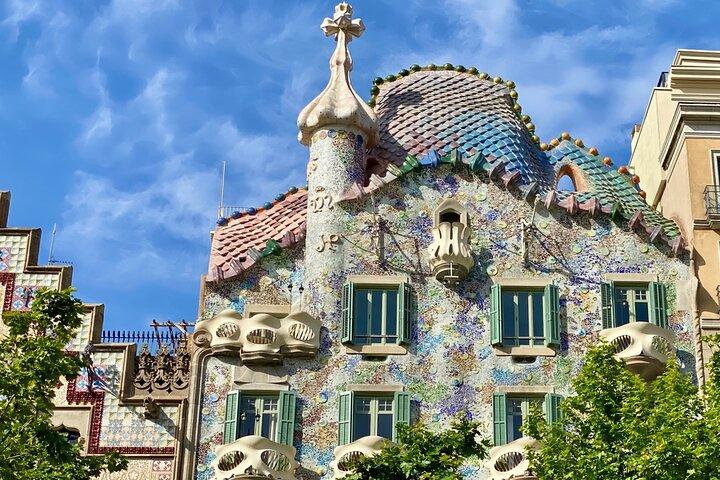 Gaudí and Barcelona Legends Walking Tour