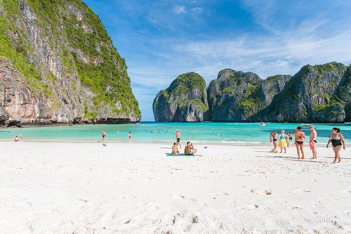 Maya Bay, Phi Phi & Bamboo Island Premium Trip by Seastar From Phuket