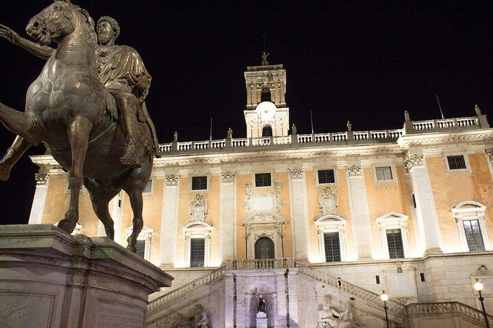 Colosseum & Ancient Rome by Night Guided Walking Tour