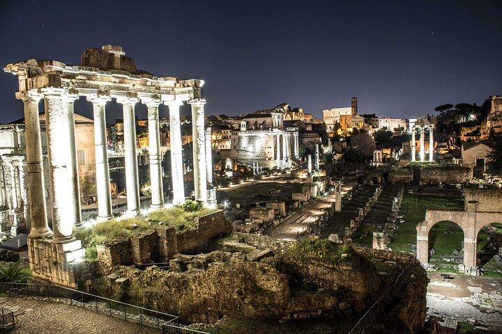 Colosseum & Ancient Rome by Night Guided Walking Tour