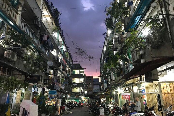 Private Craft Beer and Sightseeing Adventure Tour on Scooter in Ho Chi Minh City