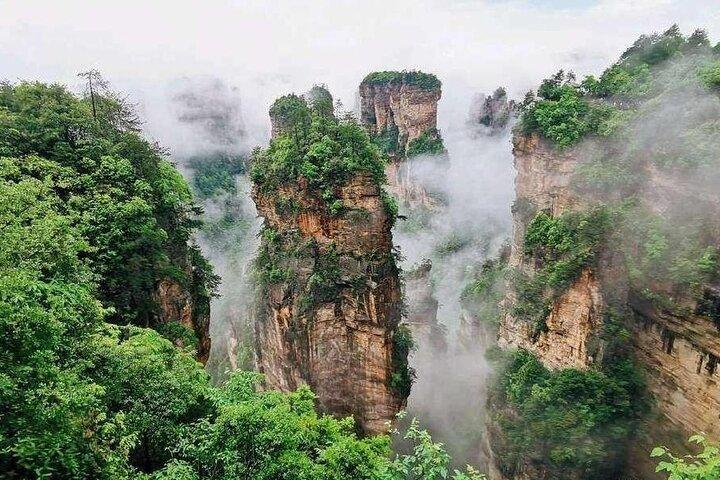 1 "Pandora" Day Trip-Zhangjiajie National Park(Avatar Mountain Scenery)