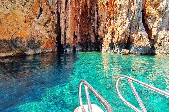 Private Speed Boat Tour of Hvar South Shore & Pakleni islands