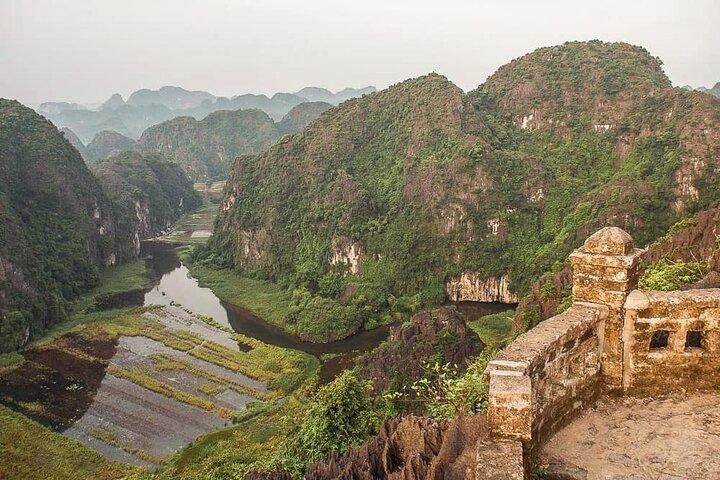 Ninh Binh 2D1N: Hoa Lu - Trang An - Mua Cave & Bich Dong - Thai Vi - Bird Farm