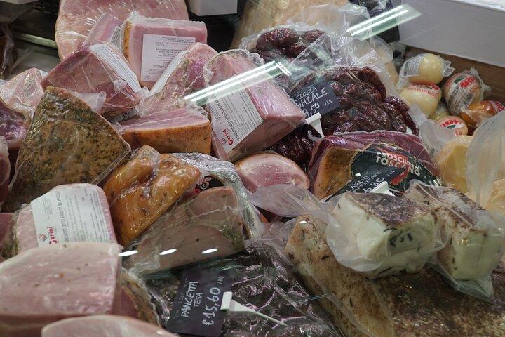 Market Food Tour in Florence + 4 courses lunch Cooking Class
