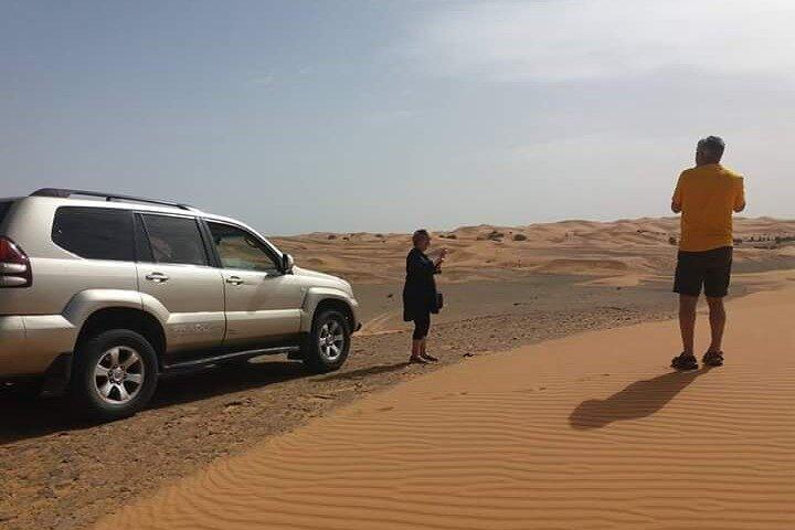6 Day Private Morocco Tour from Marrakech to Desert, Chefchaouen and Tangier