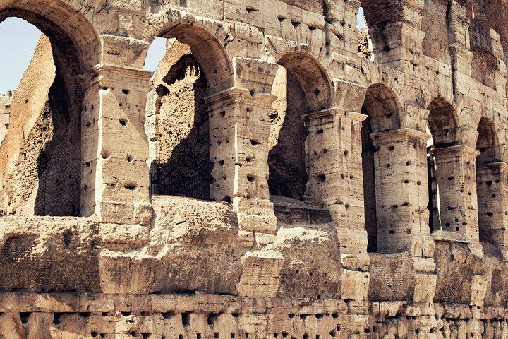 Full Day Rome Private Tour with Colosseum Included