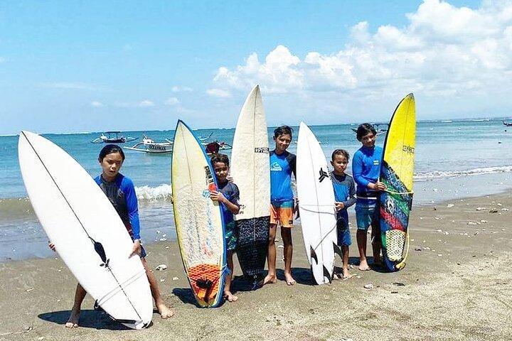 Private Beginner 1 on 1 Surfing Lesson at Kuta Beach without transfer