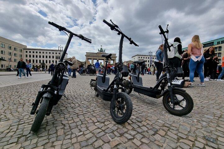 2 Hours Berlin E-Scooter Tour