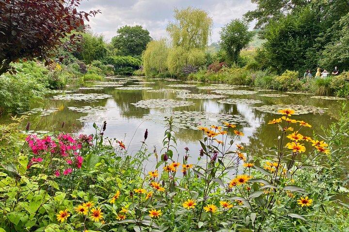 Giverny Half-Day Small-Group Tour from Paris – Max 7 Guests