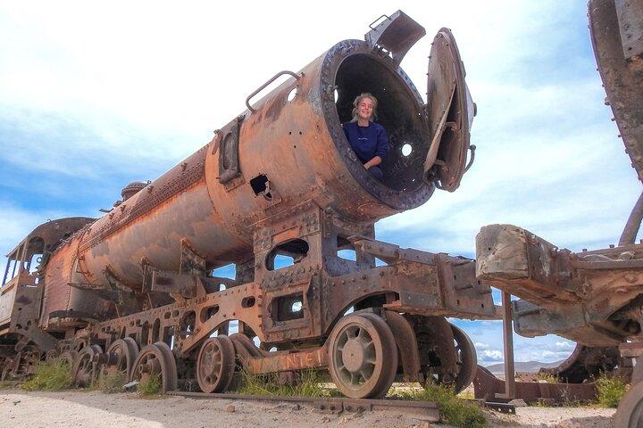 Uyuni Salt Flats Full Day from La Paz city