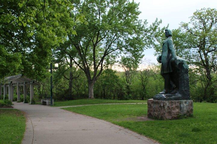Minnehaha Falls: A Self-Guided Audio Tour of Minneapolis