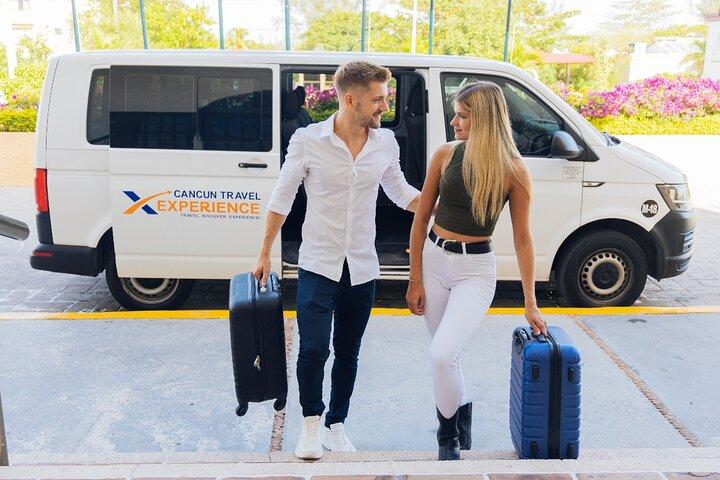Private One Way or Roundtrip Transportation to Cancun Hotels