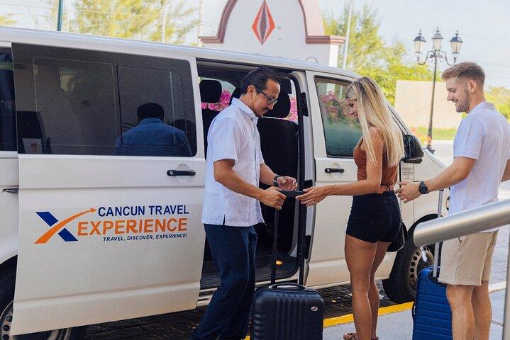Cancun: Private Transfer to/from Puerto Juarez Hotels or Ferry