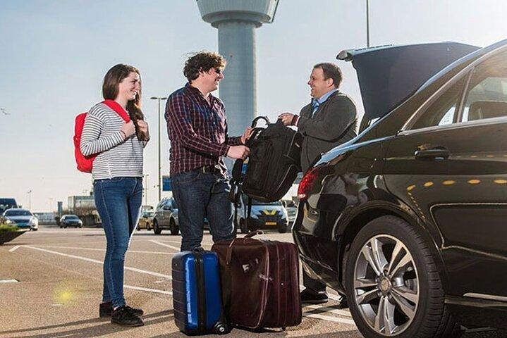 Private Ho Chi Minh City Airport Pickup & Hotel Transfer