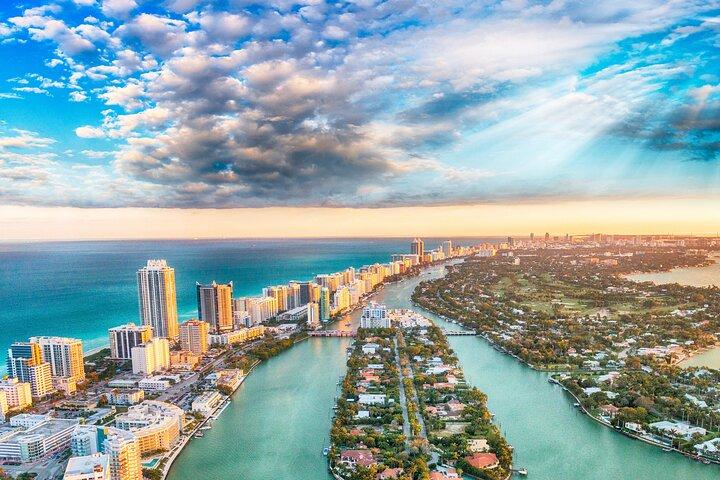 Private Transfer in Miami (MIA) to Airport ,Home, Hotel or Work