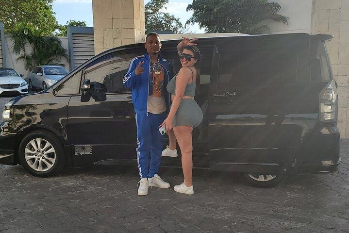 Private Round Trip Airport Transfer from Montego Bay to Negril