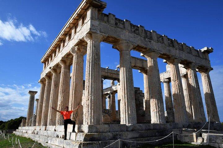 From Athens: Aegina Island E-bike & Walking Day Tour