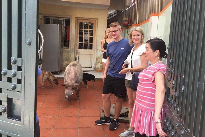 [Vietnam Backstreet Tours] - Hanoi Food Walking Tour