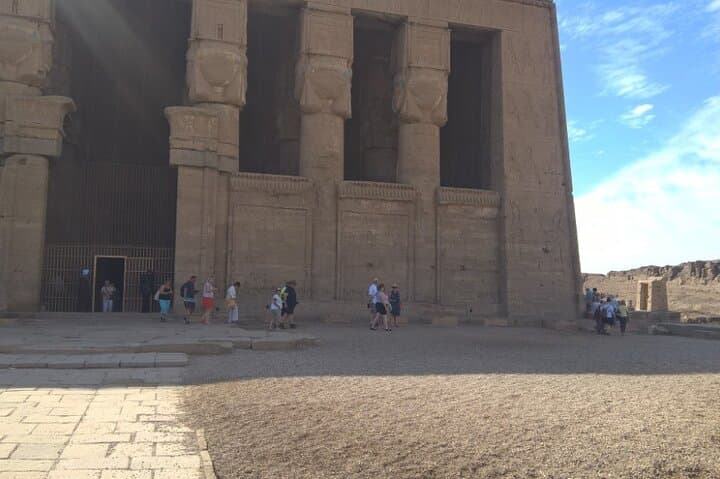 Luxor: Full Day Private Guided Tour to Abydos & Dandara temples