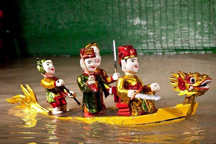 Saigon Evening: Water Puppet Show & Dinner Cruise Experience