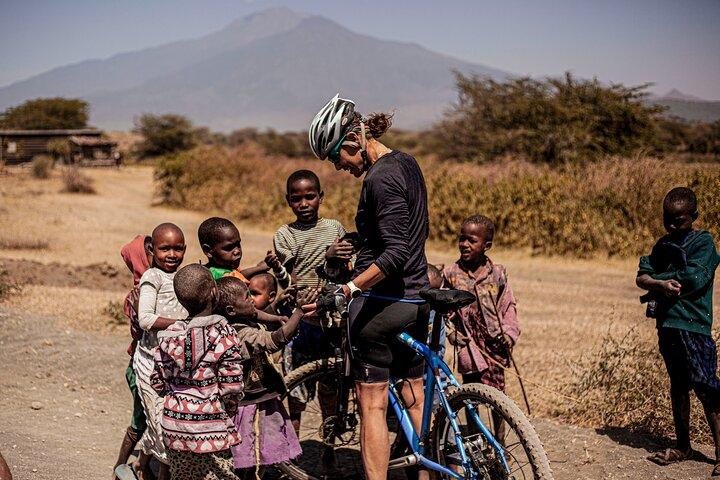 3 Days Private E-Bike Tour in West Kilimanjaro