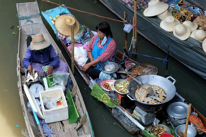 Private Tour from Bangkok: Railway and Floating Markets Tour