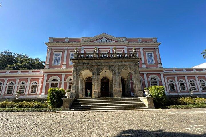 Private Petrópolis -Imperial Museum,dummont house,Cristal Palace,S.Pedro Church
