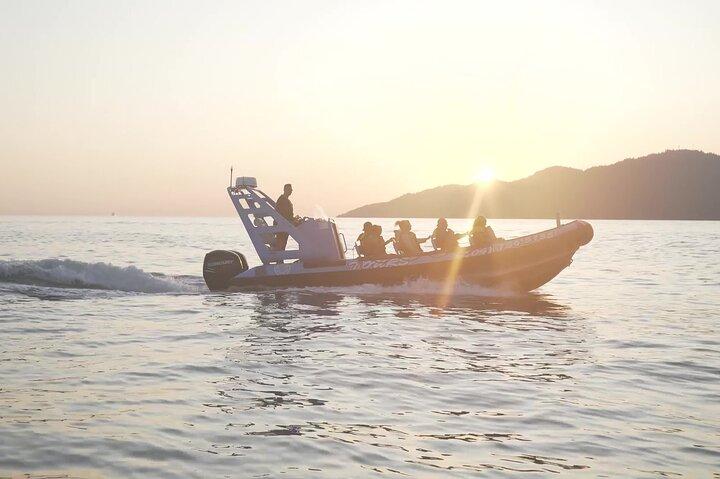 Bowen Island Dinner and Zodiac Boat Tour by Vancouver Water Adventures