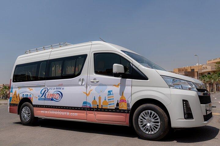 Family Private VAN Airport Transfer: Cairo Airport Transfer to anywhere in Cairo