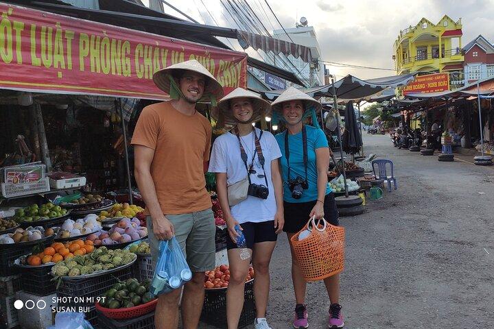 Full-Day Experience in Mekong Cycling and Authentic Home Cooking