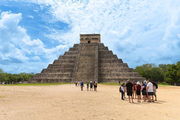 Chichen Itza & Ekbalam Tour with Cenote from Cancun