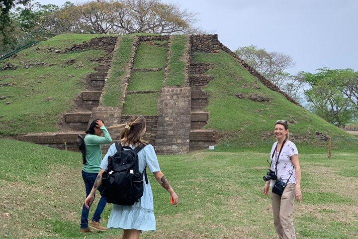 Cihuatán Rum Distillery, Archaeological Site & Suchitoto Town