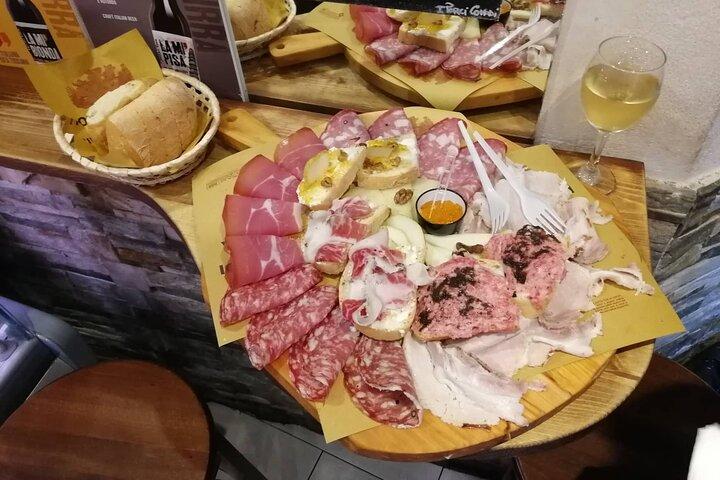 Pisa Traditional Food Tour