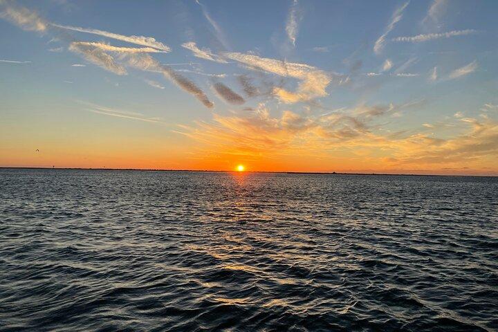 2-Hour Sunset Cruise Tour in St. Petersburg
