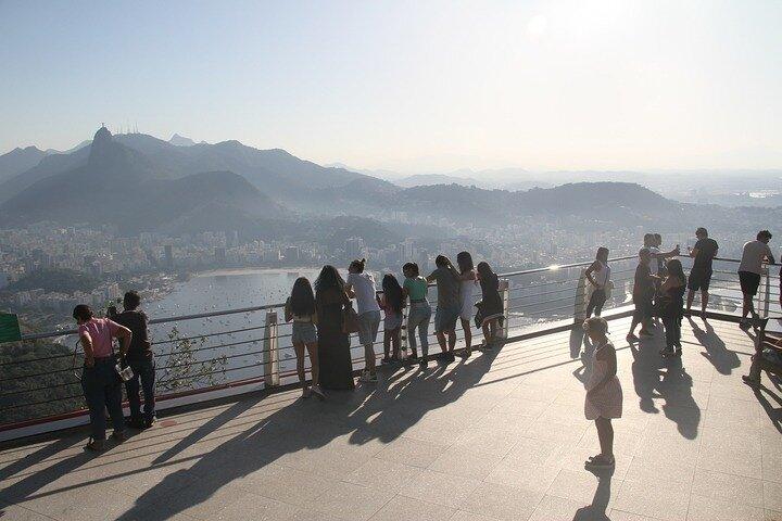 10-hour Private Tour Rio In One Day: Christ, Sugarloaf, Selarón, Downtown