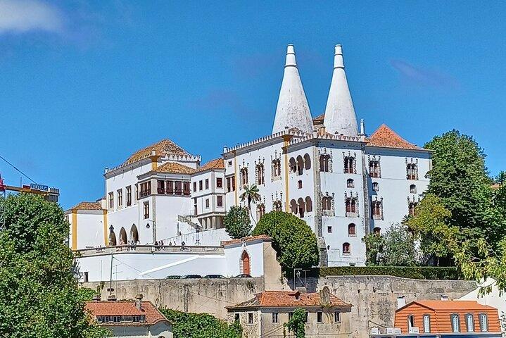 Group to Palácio da Pena, Sintra, passby Regaleira, Roca Cascais