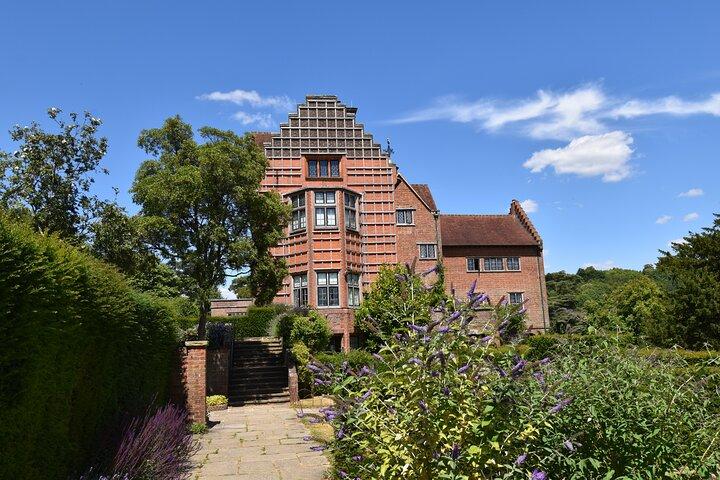 London Private Taxi Transfer to Chartwell