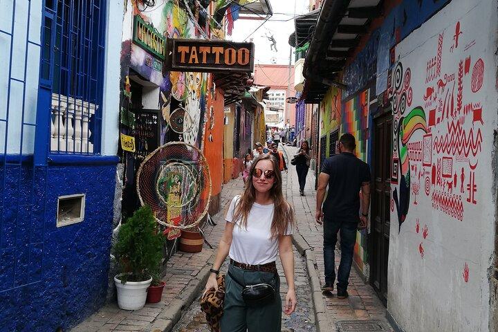 Discover the Magical Historical Center of Bogotá Museums, Monserrate, Gastronomy
