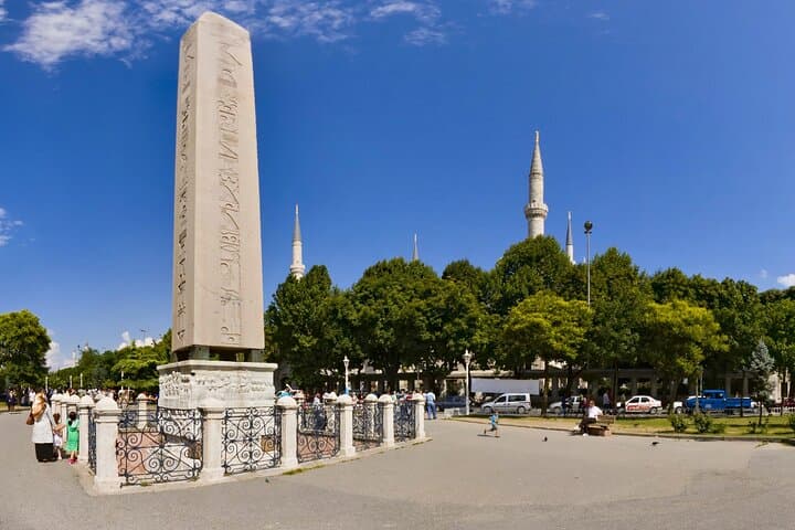 Hagia Sophia & Hippodrome Guided Tours Everyday